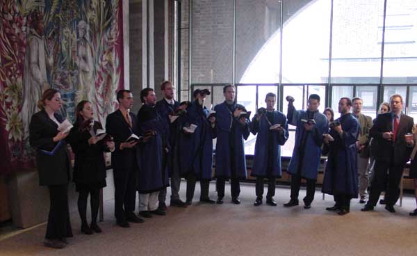 Chorale de la Calotte dans la salle de la Tapisserie des Halles
